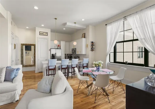 5th image of 1201 Canal St #427, New Orleans, LA 70112 | MLS# 2568463