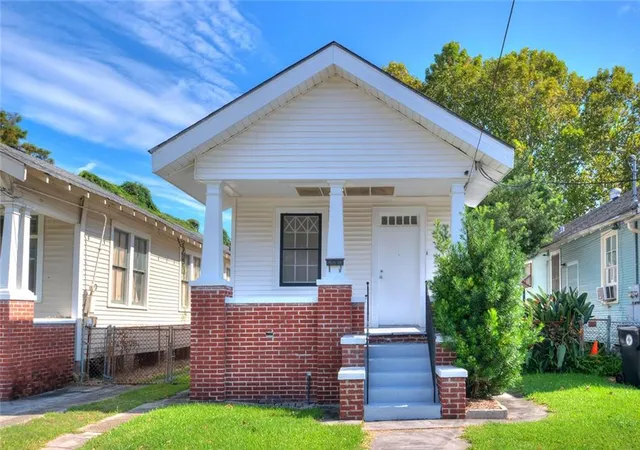 1st image of 4629 Palmyra St, New Orleans, LA 70119 | MLS# 2568769
