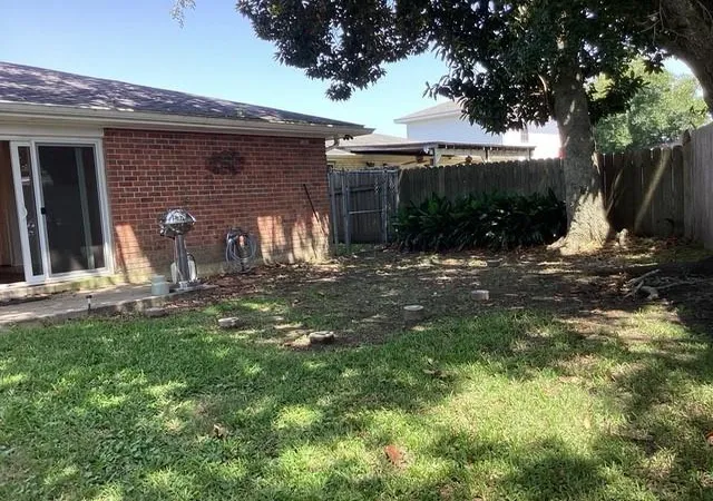 Homes for sale in Metairie, LA | 5009 Burke Dr, Metairie, LA 70003 | MLS# 2568486