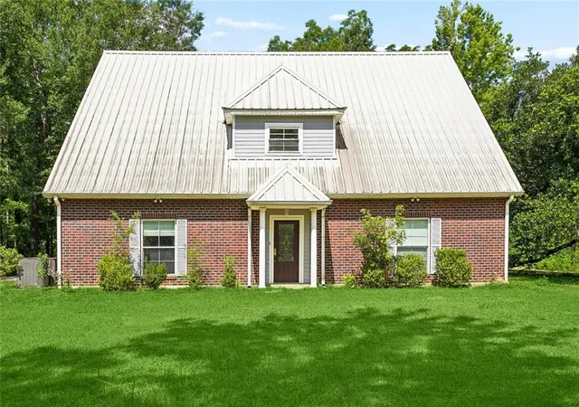 Photo 1 of Single family home for sale at 14210 Wadesboro Rd, Ponchatoula, LA 70454 | MLS# 2568787 | Listing updated on 2026-08-01