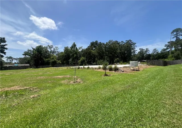 3rd image of 42151 Jefferson Dr, Hammond, LA 70403 | MLS# 2567680