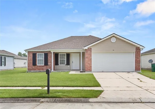 Photo 1 of Single family home for sale at 24 Clifford Ct St, Westwego, LA 70094 | MLS# 2568815 | Listing updated on 2026-07-30