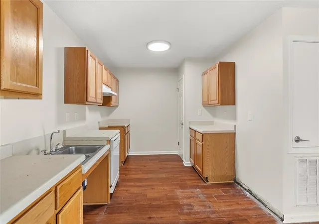 Photo 3 of Single family home for sale at 24 Clifford Ct St, Westwego, LA 70094 | MLS# 2568815 | Listing updated on 2026-07-30