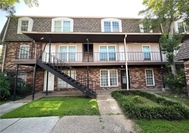 Homes for sale in Metairie, LA | 6320 Riverside Dr #231, Metairie, LA 70003 | MLS# 2568822