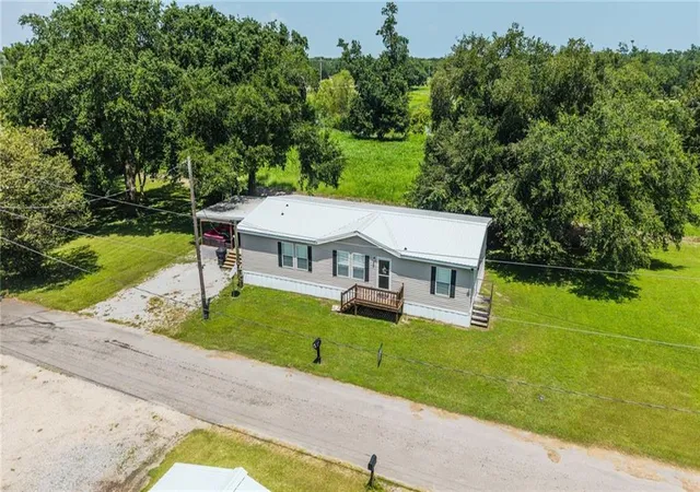 Photo 33 of Single family home for sale at 174 Pelas Hyman Ln, Buras, LA 70041 | MLS# 2565792 | Listing updated on 2026-07-22