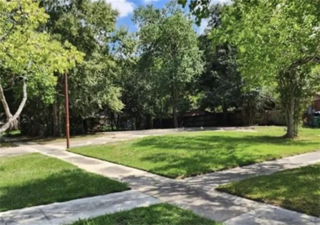 2nd image of 206 Woodcrest Dr, Slidell, LA 70458 | MLS# 2568938