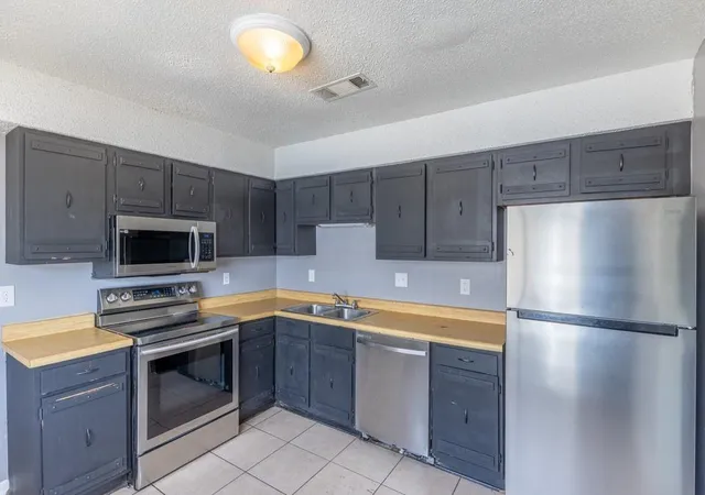 5th image of 8021 23 Arcadia Ln, New Orleans, LA 70128 | MLS# 2568940