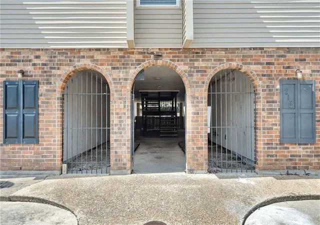 3rd image of 213 Rosebud St, Metairie, LA 70005 | MLS# 2568935