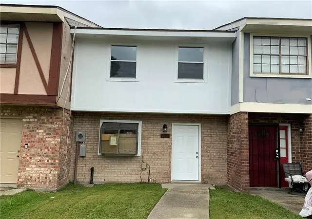 1st image of 5692 Tullis Dr, New Orleans, LA 70131 | MLS# 2568954
