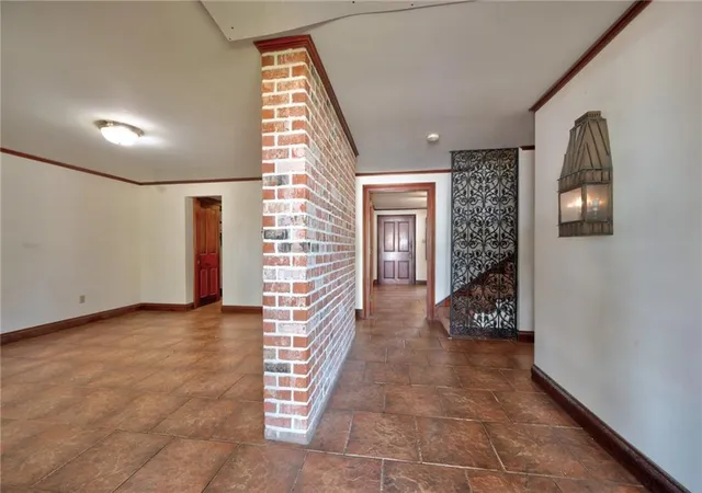 Photo 2 of Single family home for sale at 1253 Orion Ave, Metairie, LA 70005 | MLS# 2568889 | Listing updated on 2026-09-01