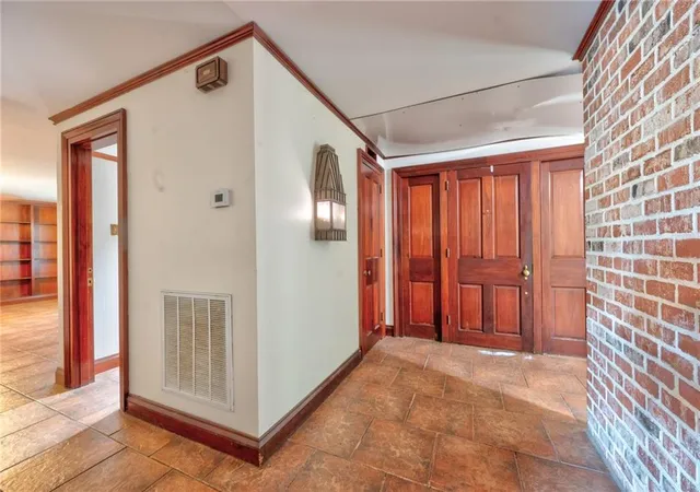 Photo 3 of Single family home for sale at 1253 Orion Ave, Metairie, LA 70005 | MLS# 2568889 | Listing updated on 2026-09-01