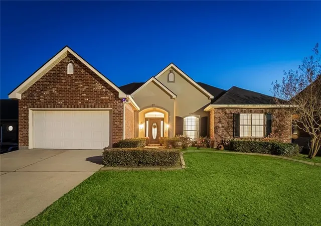 1st image of 410 Moonraker Dr, Slidell, LA 70458 | MLS# 2568874