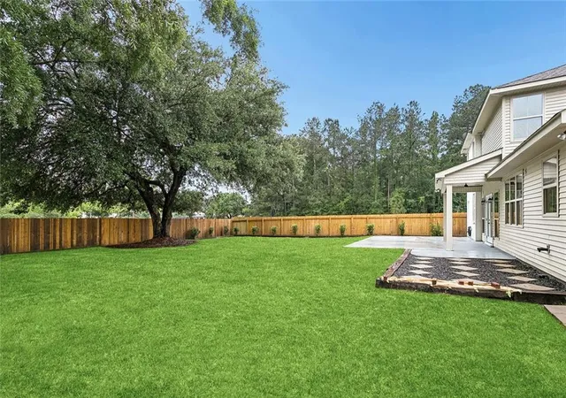17th image of 300 Pl Saint Julien Pl, Covington, LA 70433 | MLS# 2569082