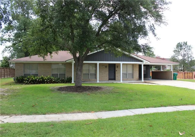 1st image of 206 College Dr, Hammond, LA 70401 | MLS# 2569128