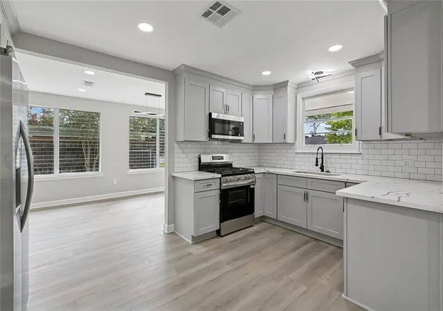 5th image of 6735 W Magnolia Blvd, Harahan, LA 70123 | MLS# 2569055