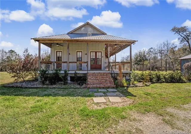 1st image of 72407 Kustenmacher Rd, Abita Springs, LA 70420 | MLS# 2568457