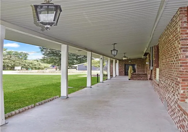 Photo 33 of Sale Pending at 212 Amelia St, Destrehan, LA 70047 | MLS# 2569050 | Listing updated on 2026-09-01