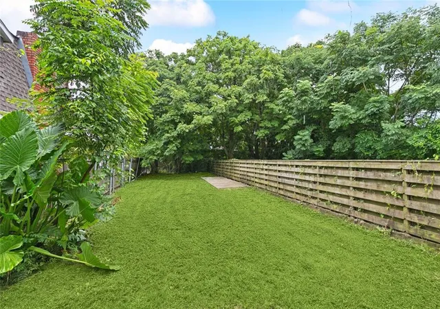 2nd image of 2450 52 Copernicus St, New Orleans, LA 70114 | MLS# 2569253