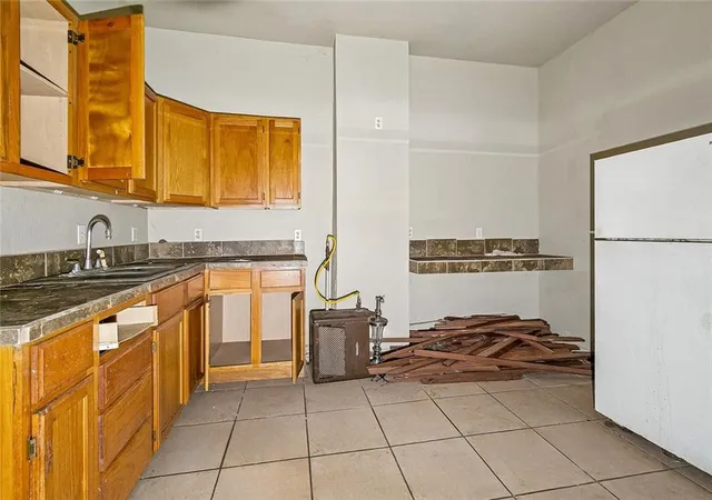 Listing Photo 5 - Condo for sale in building located at 2505-2507 Magnolia St, New Orleans, LA 70113