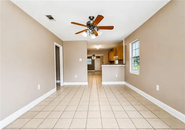 2nd image of 2312 Pakenham Dr, Chalmette, LA 70043 | MLS# 2569288