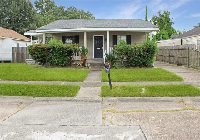 1st image of 24 Curtis St, New Orleans, LA 70126 | MLS# 2569314