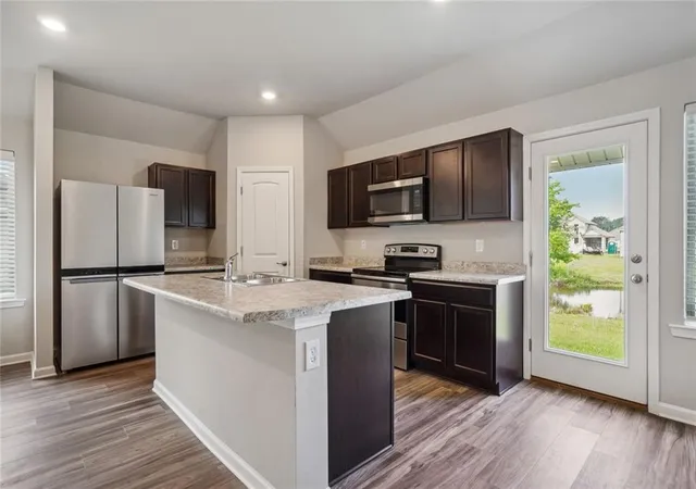 Photo 3 of Single family home for sale at 18374 Fox Holw Loop, Hammond, LA 70401 | MLS# 2569278 | Listing updated on 2026-07-28