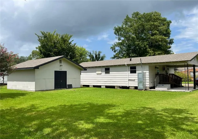 4th image of 109 Rosewood Dr, Houma, LA 70360 | MLS# 2569207