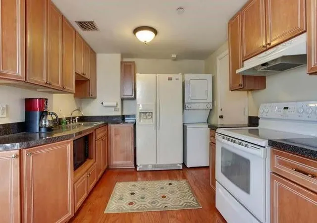 5th image of 2100 St Charles Ave #6D, New Orleans, LA 70130 | MLS# 2569340