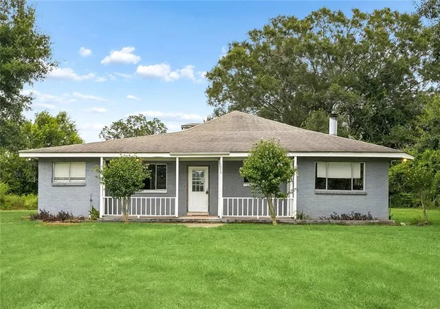 1st image of 40026 Wilkes Rd, Mount Hermon, LA 70450 | MLS# 2569099