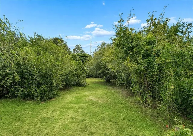 1st image of 2438 Feliciana St, New Orleans, LA 70117 | MLS# 2569096