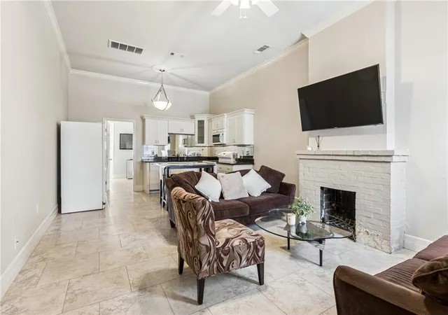 2nd image of 814 Orleans Ave, New Orleans, LA 70116 | MLS# 2569355