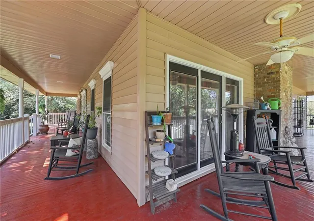 3rd image of 221 Welch Dr, Bogalusa, LA 70427 | MLS# 2569360