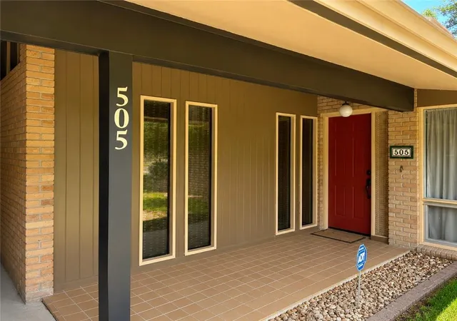 Photo 2 of Single family home for sale at 505 Ave A, Kentwood, LA 70444 | MLS# 2569376 | Listing updated on 2026-07-25