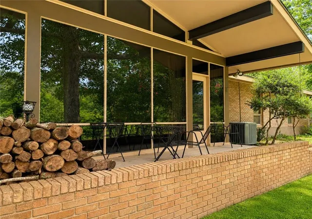 Photo 4 of Single family home for sale at 505 Ave A, Kentwood, LA 70444 | MLS# 2569376 | Listing updated on 2026-07-25