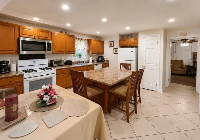 4th image of 2505 Painters St, New Orleans, LA 70117 | MLS# 2569395