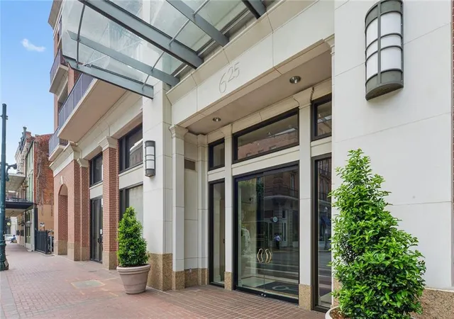 3rd image of 625 St Charles Ave #10A, New Orleans, LA 70130 | MLS# 2568010