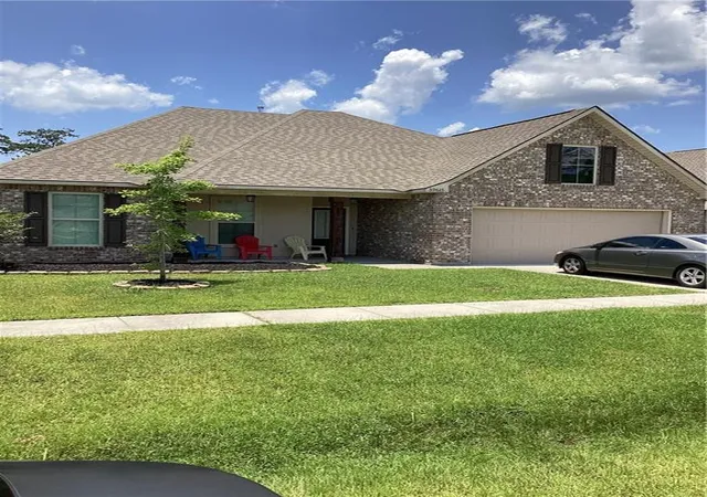 1st image of 39615 Fairhope Dr, Ponchatoula, LA 70454 | MLS# 2569366
