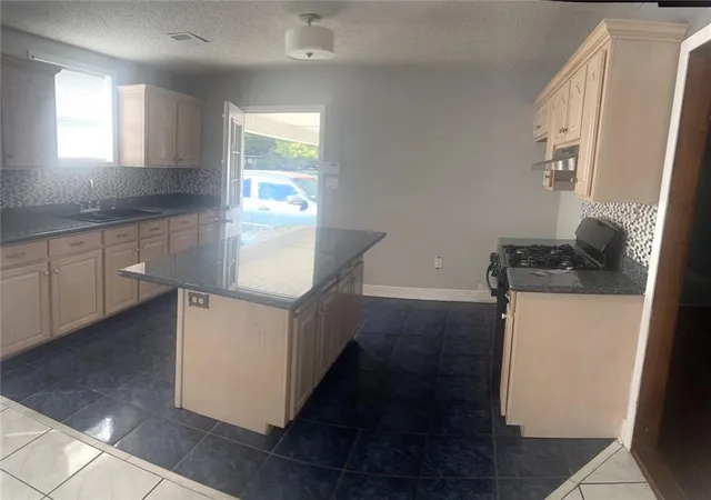 4th image of 501 Union Ave, Bogalusa, LA 70427 | MLS# 2568282
