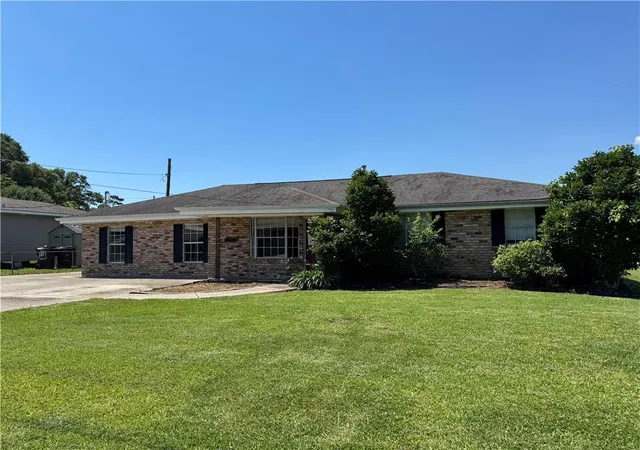 Photo 1 of Single family home for sale at 203 Havana St, Belle Chasse, LA 70037 | MLS# 2567977 | Listing updated on 2026-08-28