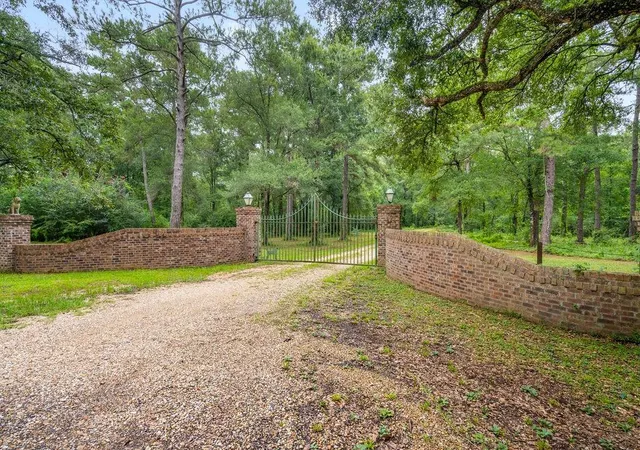 Photo 2 of Single family home for sale at 82322 Anthony Rd, Folsom, LA 70437 | MLS# 2565923 | Listing updated on 2026-08-01