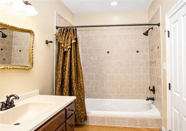 Photo 5 of Single family home for sale at 10 Cypress Dr, Ponchatoula, LA 70454 | MLS# 2569013 | Listing updated on 2026-07-27