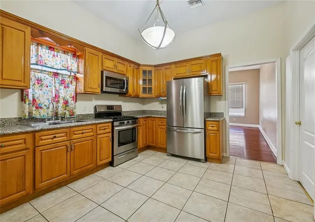 4th image of 409 S Cortez St, New Orleans, LA 70119 | MLS# 2569462