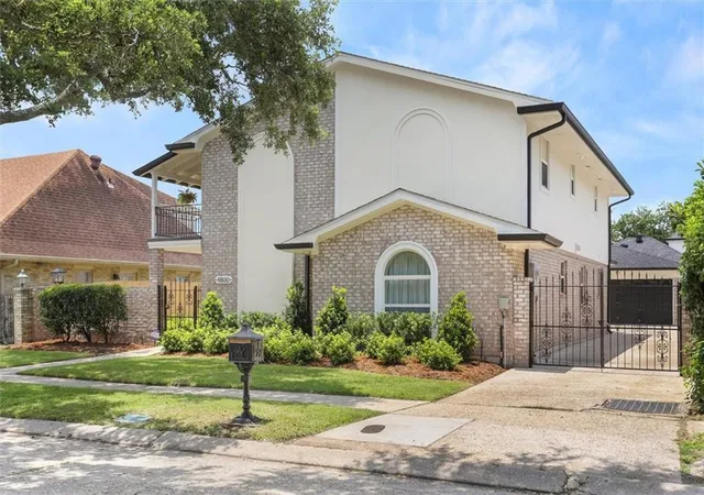 2nd image of 4800 Marseilles Pl, Metairie, LA 70002 | MLS# 2569100