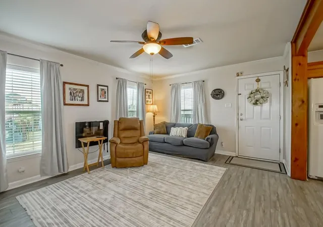 3rd image of 2984 Ridgeway Blvd, New Orleans, LA 70129 | MLS# 2566891
