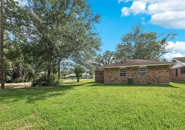 2nd image of 711 S Chestnut St, Hammond, LA 70403 | MLS# 2569378