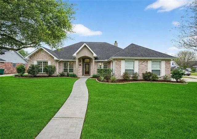 image of 145 Lakewood Dr, La Place, LA 70068 | MLS# 2569103