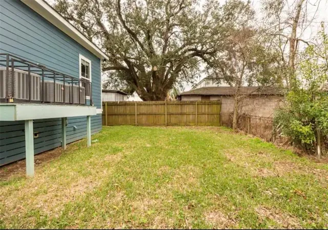 24th image of 1024 26 Tricou St, New Orleans, LA 70117 | MLS# 2569518