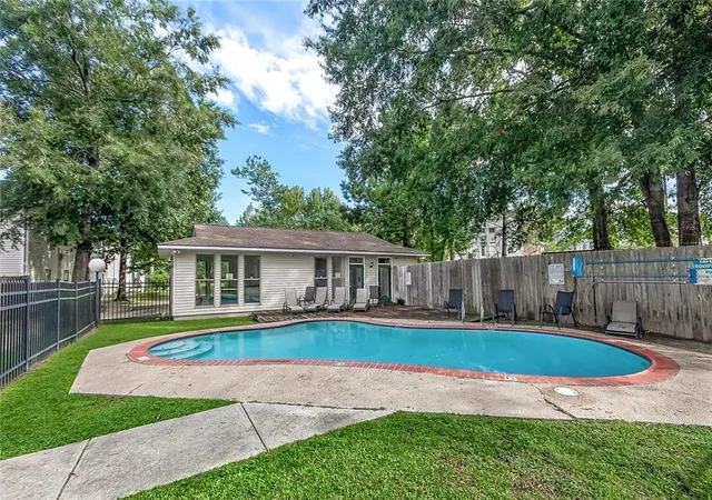 2nd image of 713 Heavens Dr #4, Mandeville, LA 70471 | MLS# 2569111