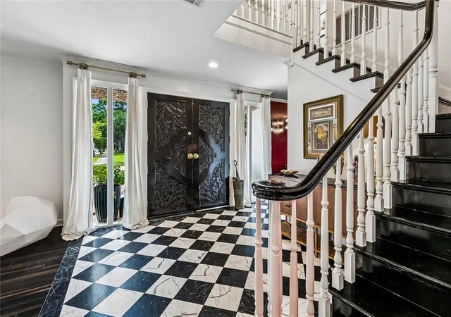 3rd image of 1329 Killdeer St, New Orleans, LA 70122 | MLS# 2569106