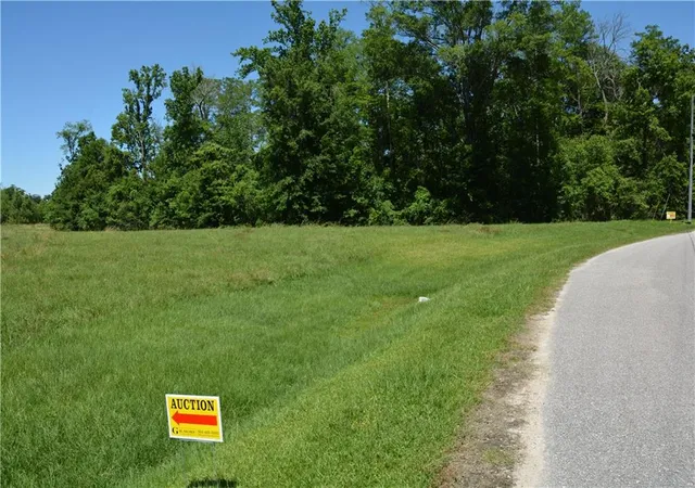 8th image of Calle Sevario St, Prairieville, LA 70769 | MLS# 2569700